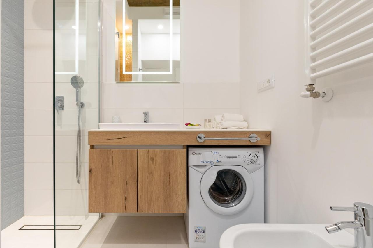 Buzzstays - Stylish Apartments Vatican Rome Downtown Екстер'єр фото