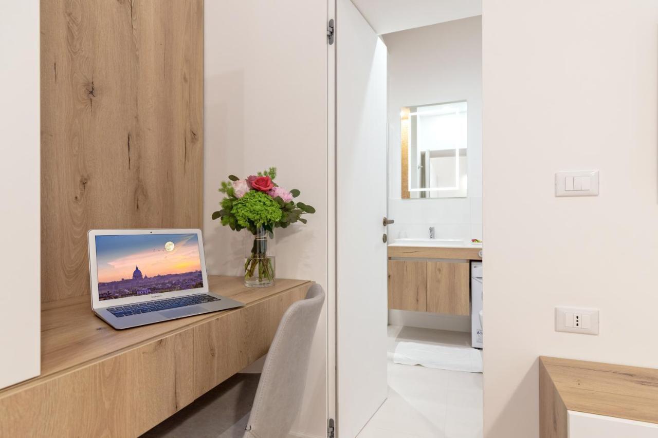 Buzzstays - Stylish Apartments Vatican Rome Downtown Екстер'єр фото