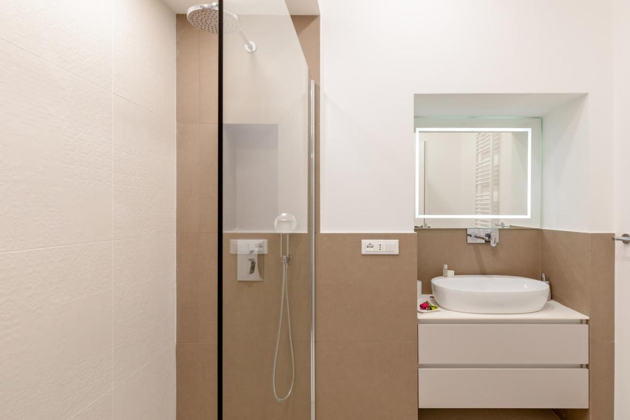 Buzzstays - Stylish Apartments Vatican Rome Downtown Екстер'єр фото